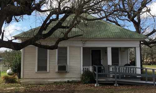 Dime Box TX - Ella Spacek House 