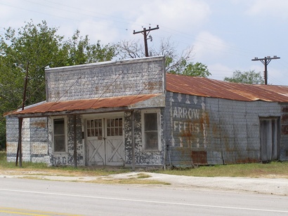 Westhoff TX Arrow Feeds Store