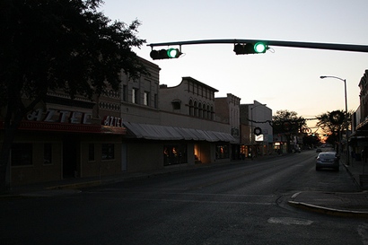 Eagle Pass TX - Corner Of Main N Bibb