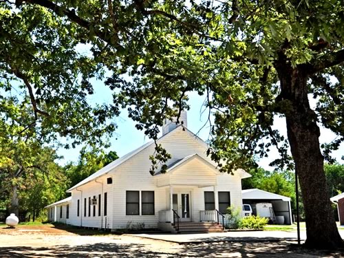 Cuthand TX - Church