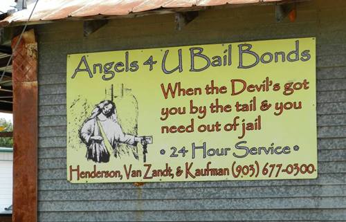 Eustace TX - Bail bonds sign