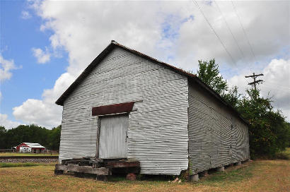 Jonesville TX tin building