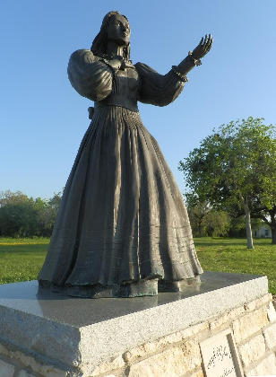 Angel of Goliad Statue