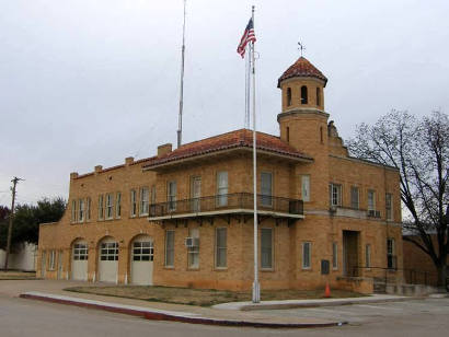 Ballinger Tx City Hall And Fire Dept