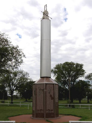 Turkey Tx - Bob Wills Monument 