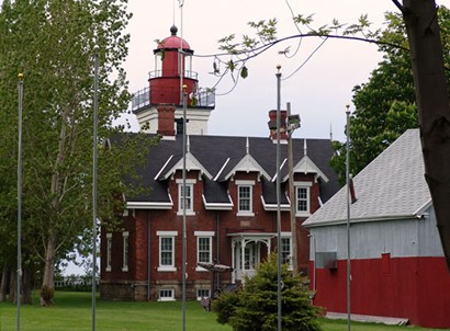 Lake Erie - Dunkirk NY Lighthouse 