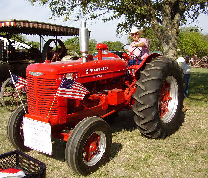 Bernard Selensky on W-9 Tractor in Temple Tractor Show